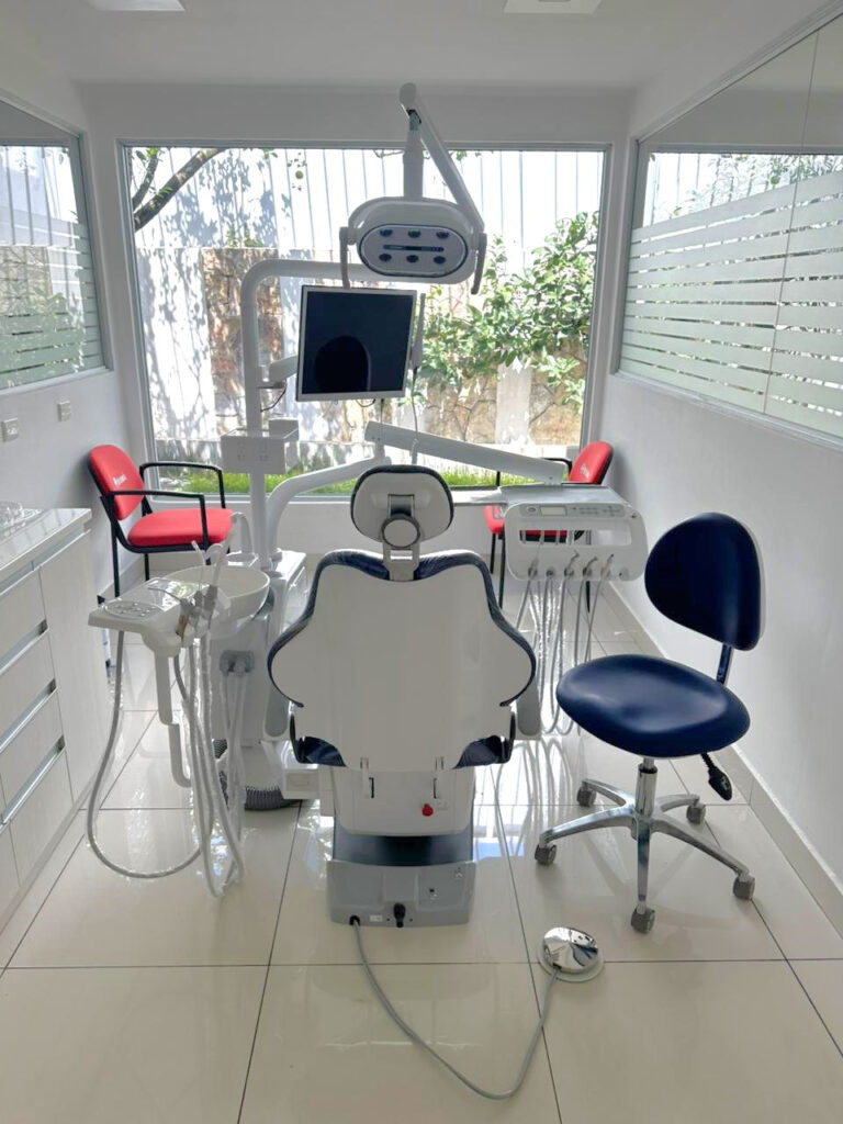 Chair Lift Ergonomics for Dental Professionals