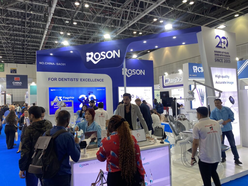 Dentists experiencing ROSON Chair