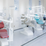 Key Factors for Choosing Dental Equipment Manufacturers
